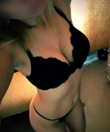 Συνοδοί Ήπειρος: ΠΕΡΙΕΧΟΜΕΝΑ ΜΑΖΙ ΜΟΥ! ΕΙΜΑΙ ΟΜΟΡΦΟ ΚΟΡΙΤΣΙ, ΑΚΟΜΗ ΜΕ ΜΑΛΑ ΠΟΔΙΑ ΕΙΜΑΙ ΦΕΤΙΣΙΣΤΗΣ