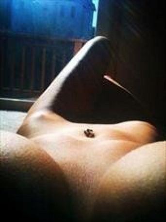 Ερωτικά μασάζ Ήπειρος: ΑΓΓΙΞΕ ΜΕ ΟΛΟΚΛΗΡΟ ΕΙΜΑΙ ΓΛΥΚΟΣ ΜΑΣΙΣ, ΞΥΡΙΣΜΑ ΜΕ ΠΛΟΥΣΙΟ ΜΟΥΝΙ 100% ΠΡΑΓΜΑΤΙΚΟ